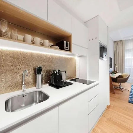 Hanza Tower Sky Sauna & Jacuzzi & Pool Apartamento Szczecin