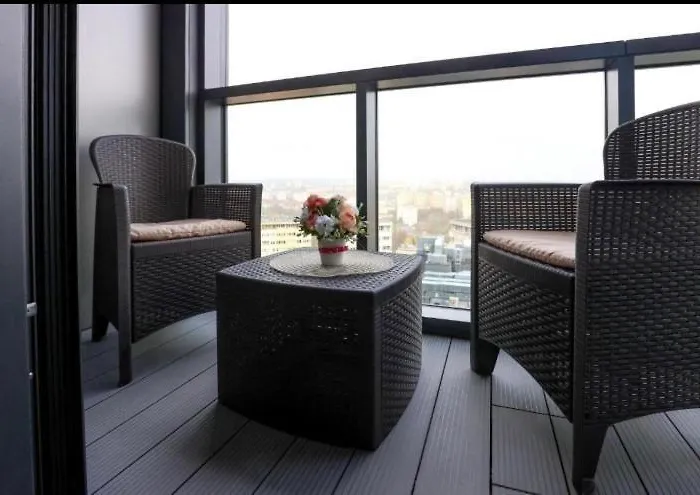 公寓 Hanza Tower Sky Sauna & Jacuzzi & Pool